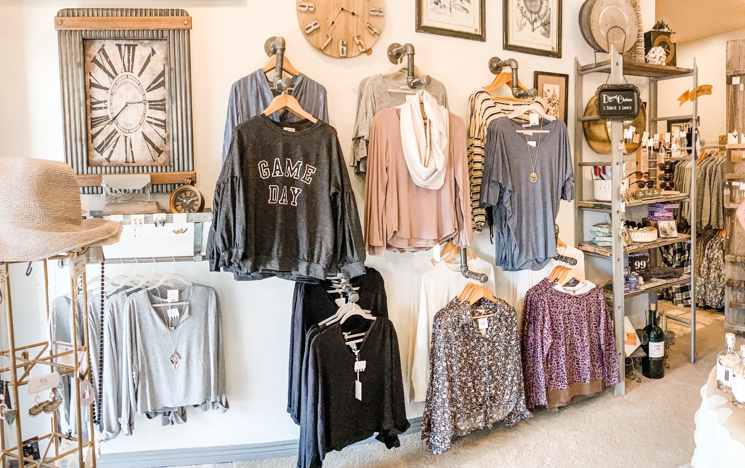 5 Trendy High-End Clothing Boutiques Near St. Louis Park - Kerby