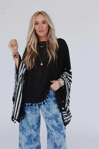 Embroidered Sleeve Tassel Poncho